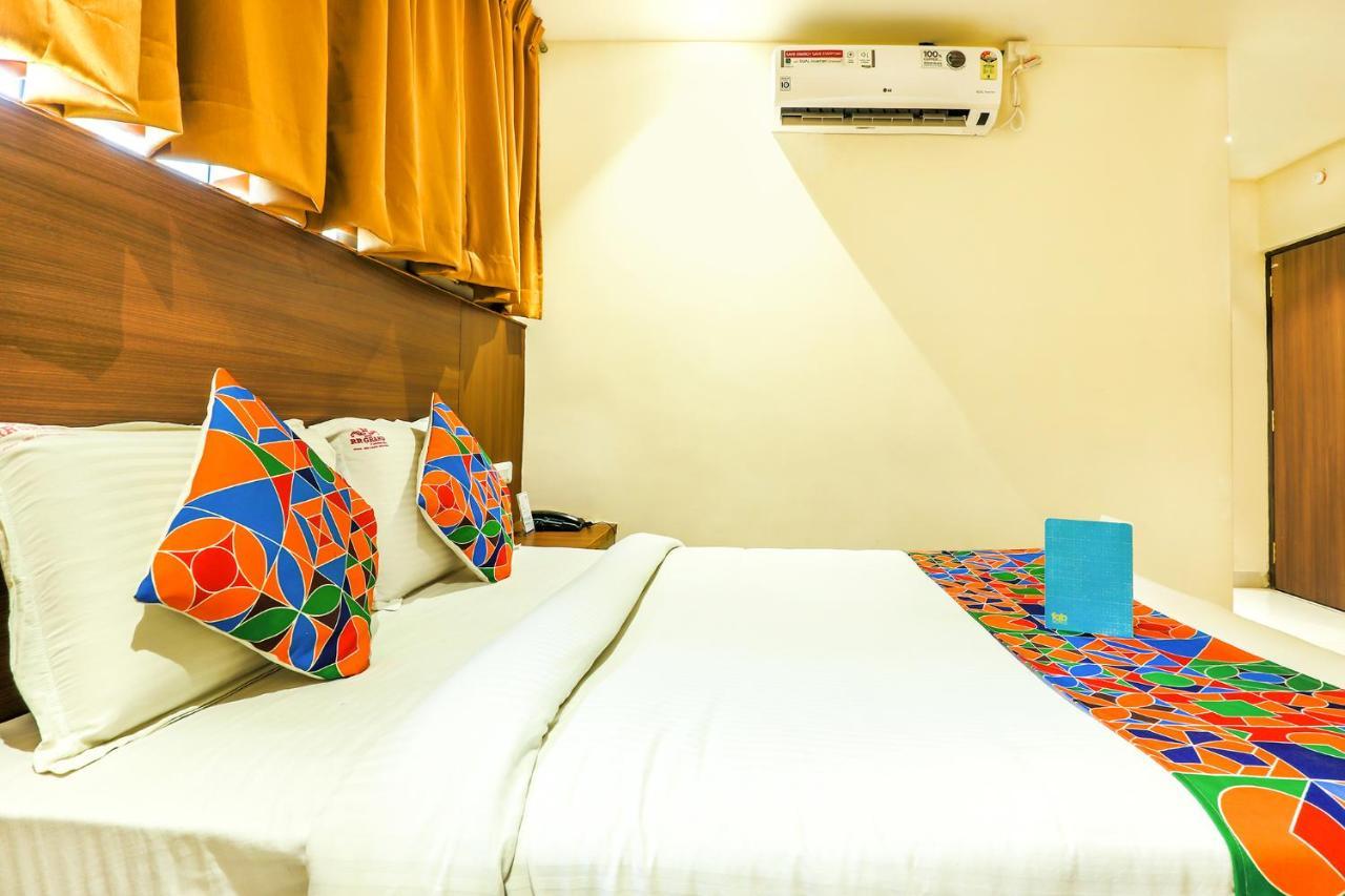FabHotel RR Grand MG Road Vijayawāda Exterior foto